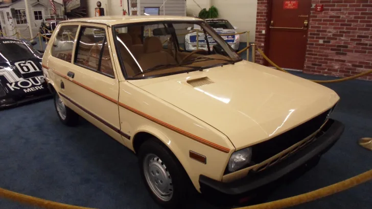 Yugo GV
